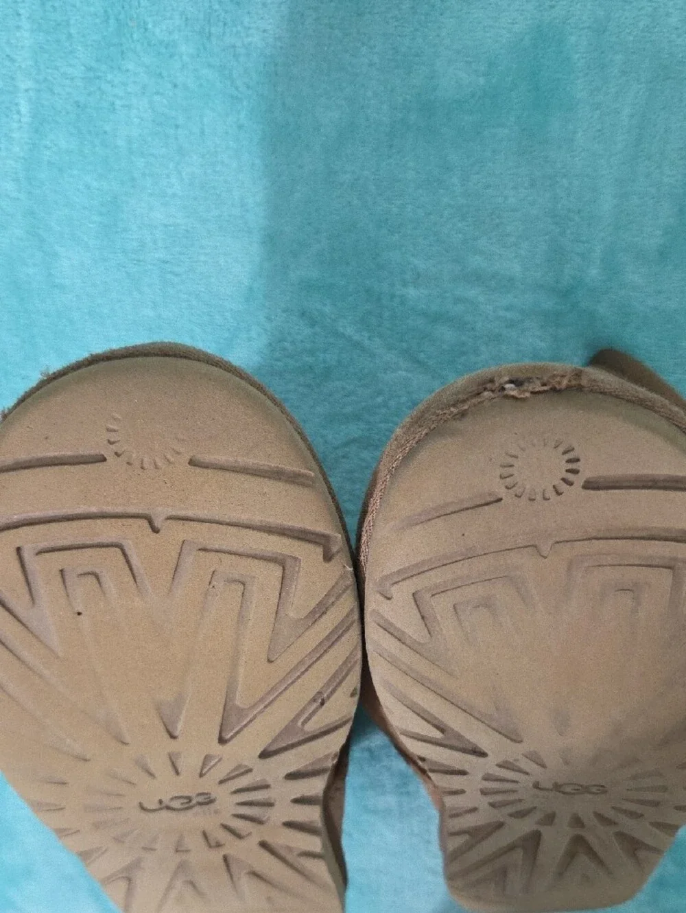 UGG Classic Pull-On Booties